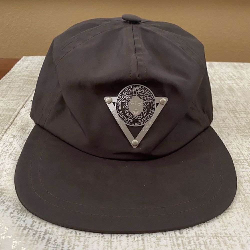 Versace Sport Chocolate Brown Medusa Logo Flat Bill Hat. Size Large. EUC!